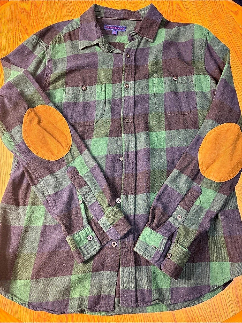 Patagonia Men's Plaid Button Down Shirt in Green & Purple